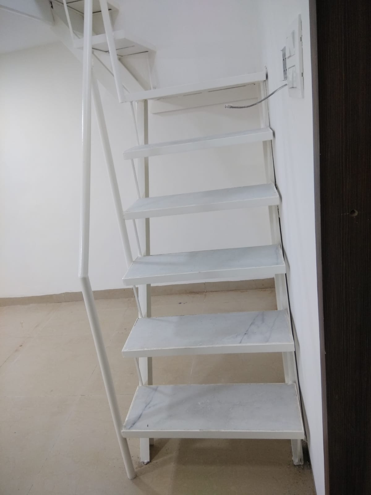 Mohid Heights Tower interior 20